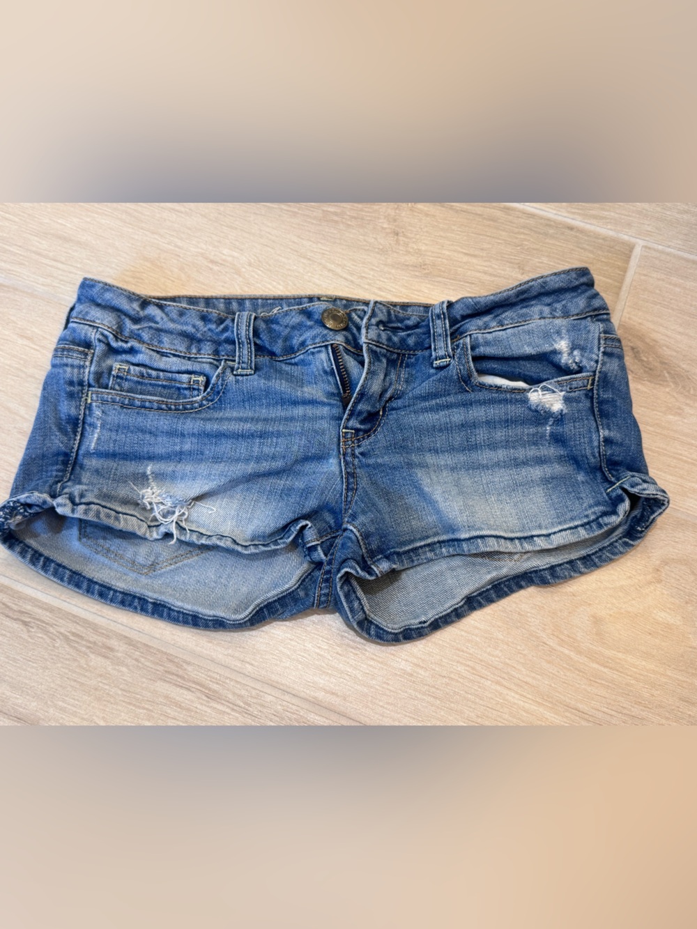 American Eagle Outfitters Light Blue Stretch Denim Shorts